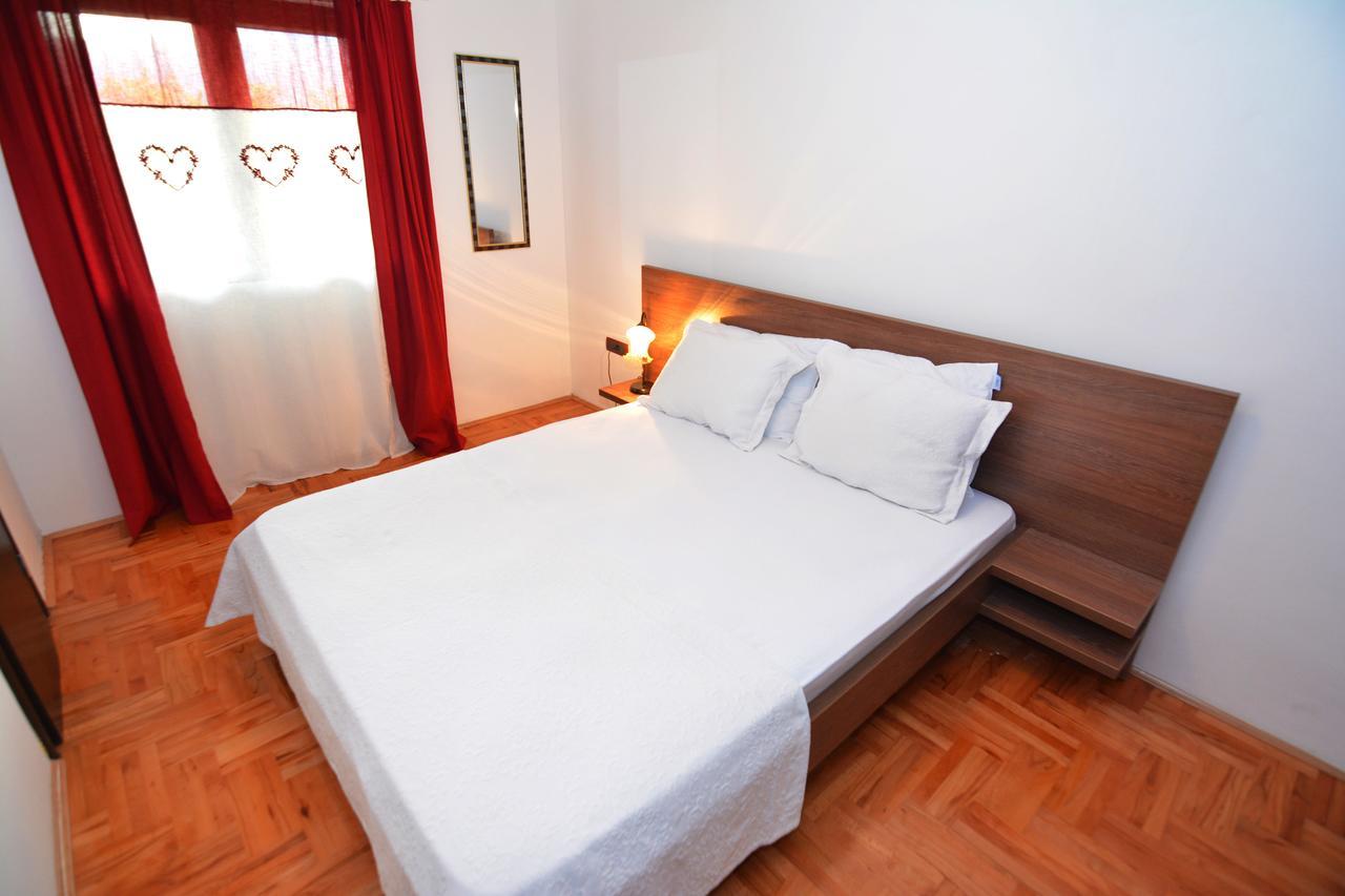Tale House Montenegro Тиват Екстериор снимка