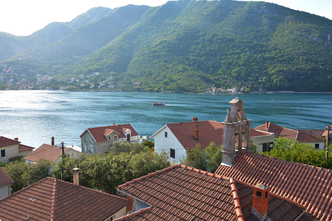 Tale House Montenegro Тиват Екстериор снимка