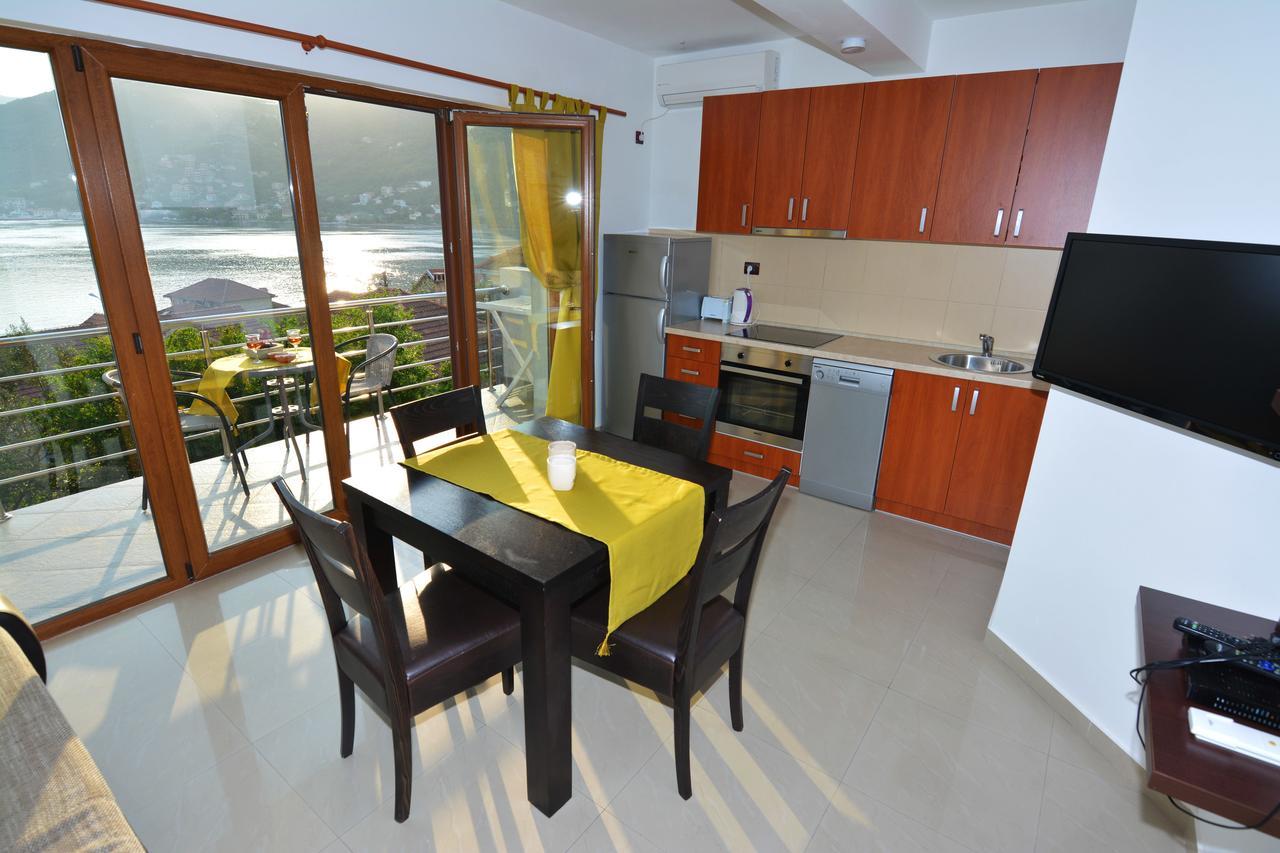 Tale House Montenegro Тиват Екстериор снимка