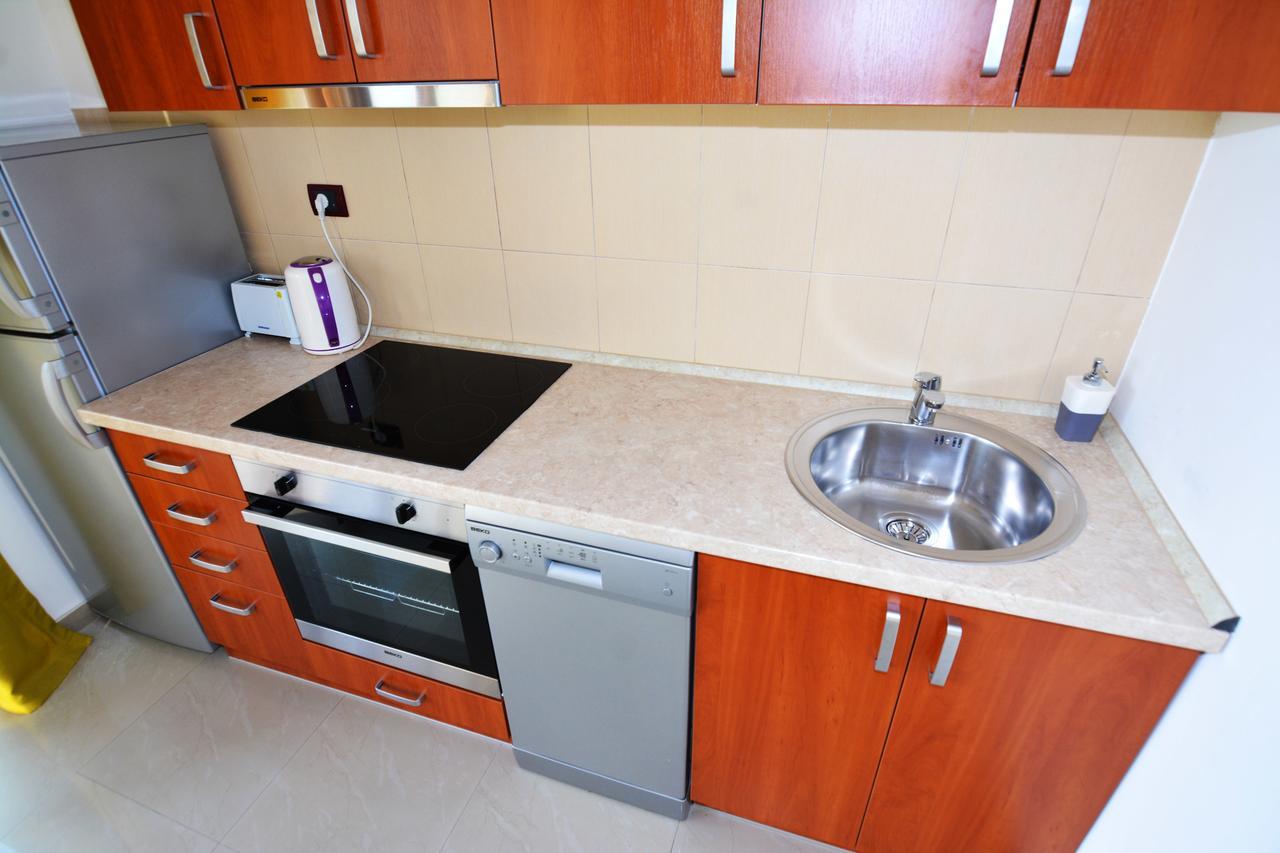Tale House Montenegro Тиват Екстериор снимка