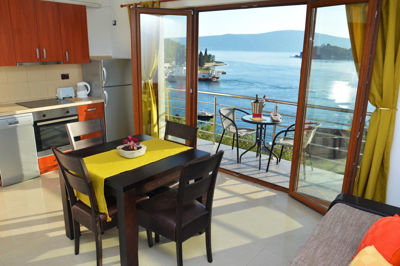 Tale House Montenegro Тиват Екстериор снимка