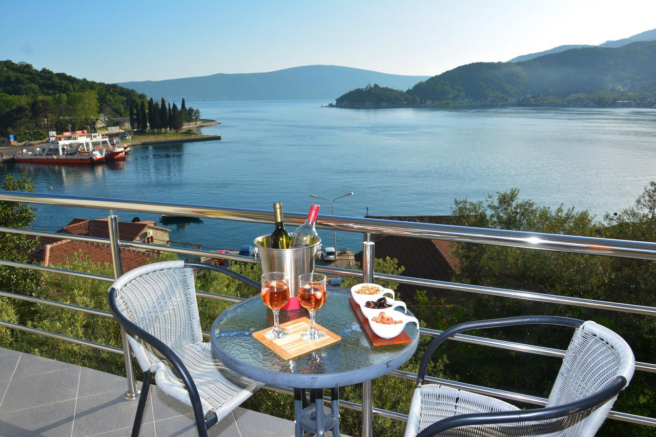 Tale House Montenegro Тиват Екстериор снимка