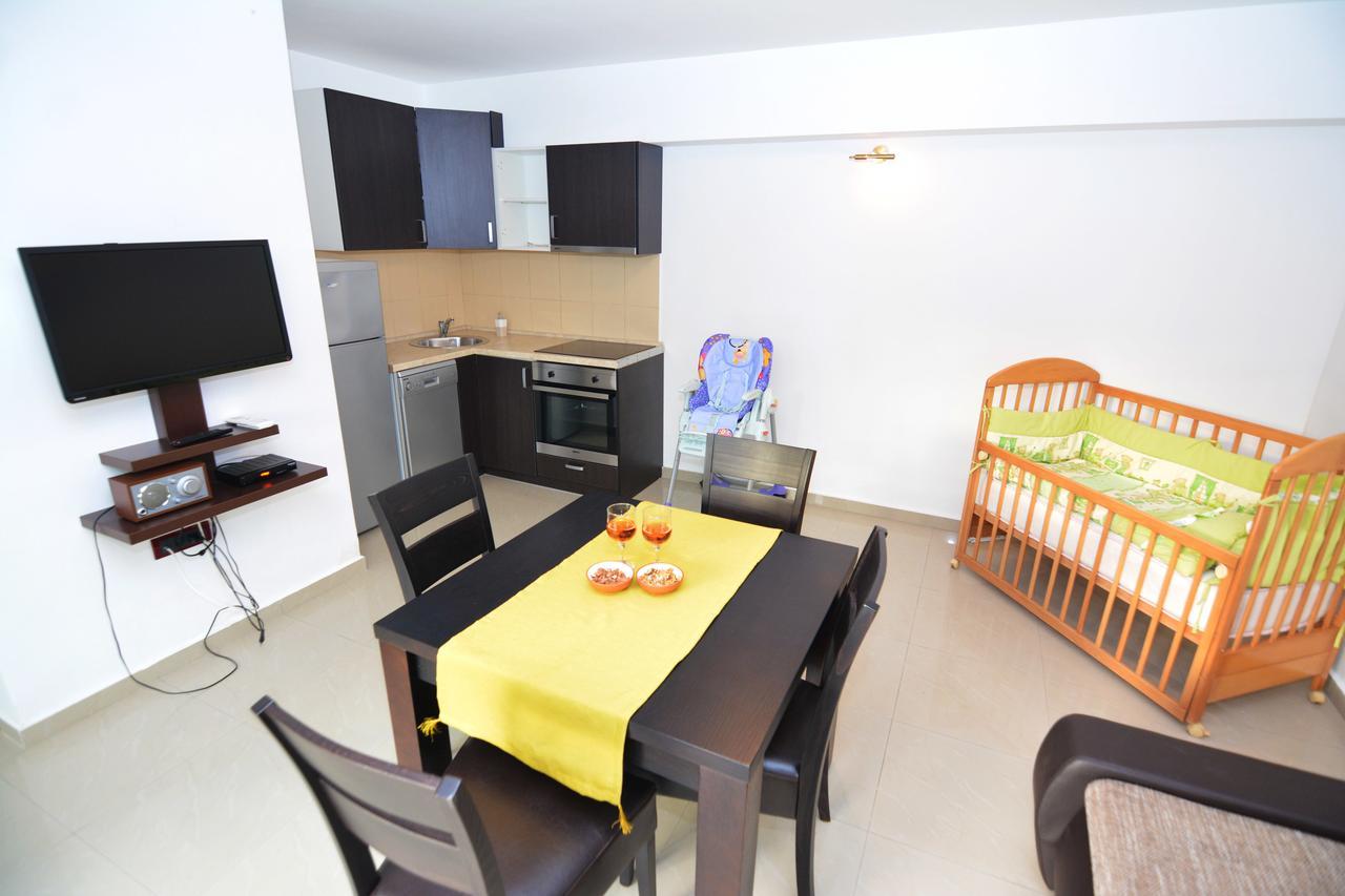 Tale House Montenegro Тиват Екстериор снимка