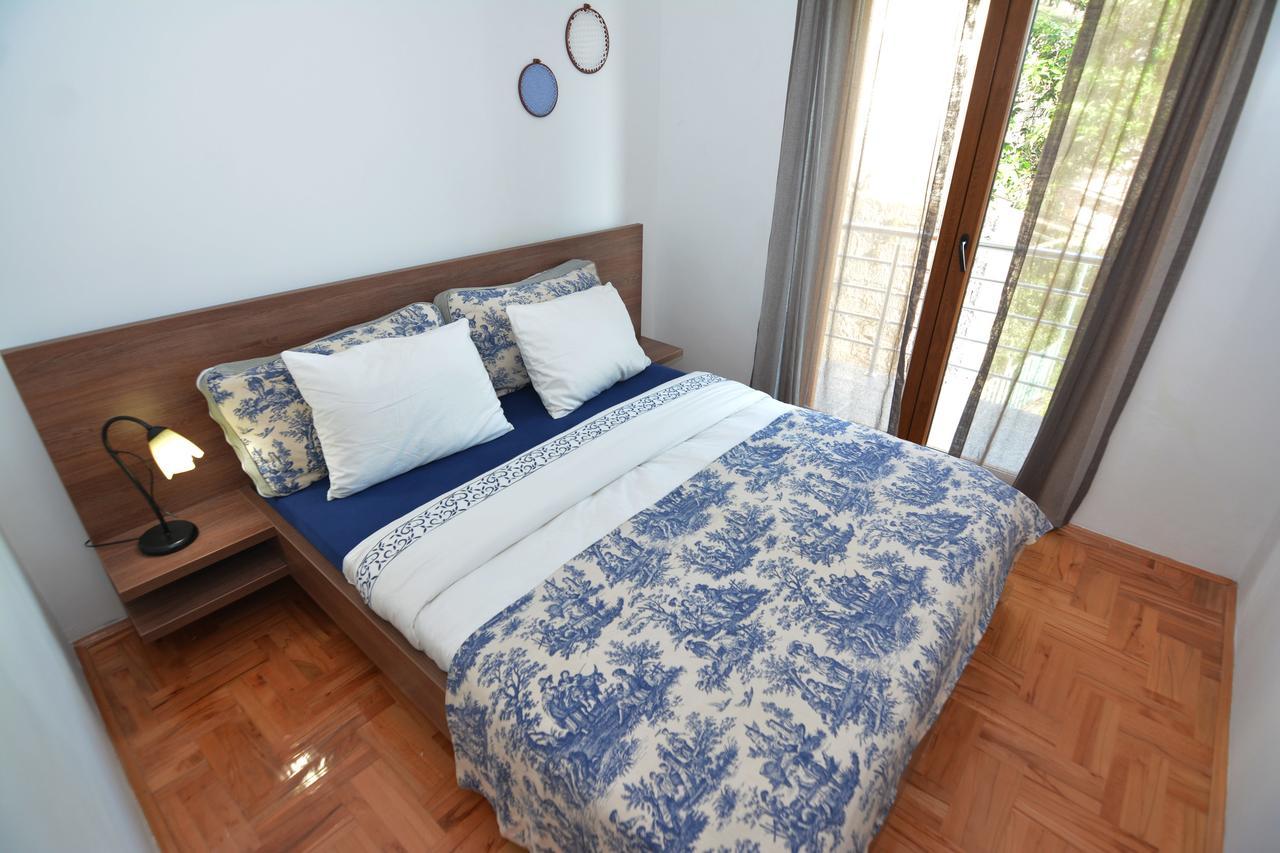 Tale House Montenegro Тиват Екстериор снимка